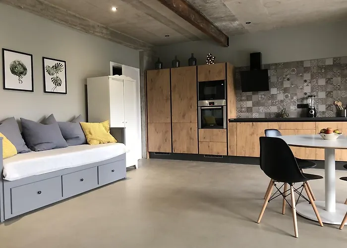 Tomas Apartmán
