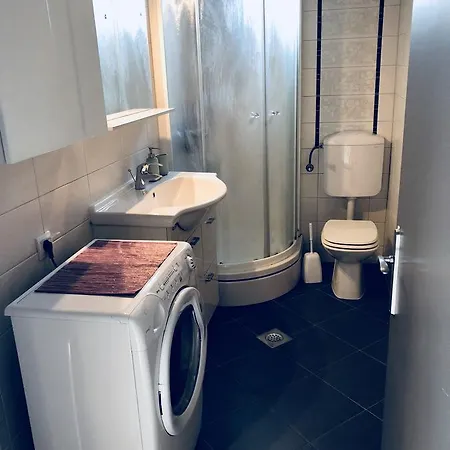 Tomas Apartmán